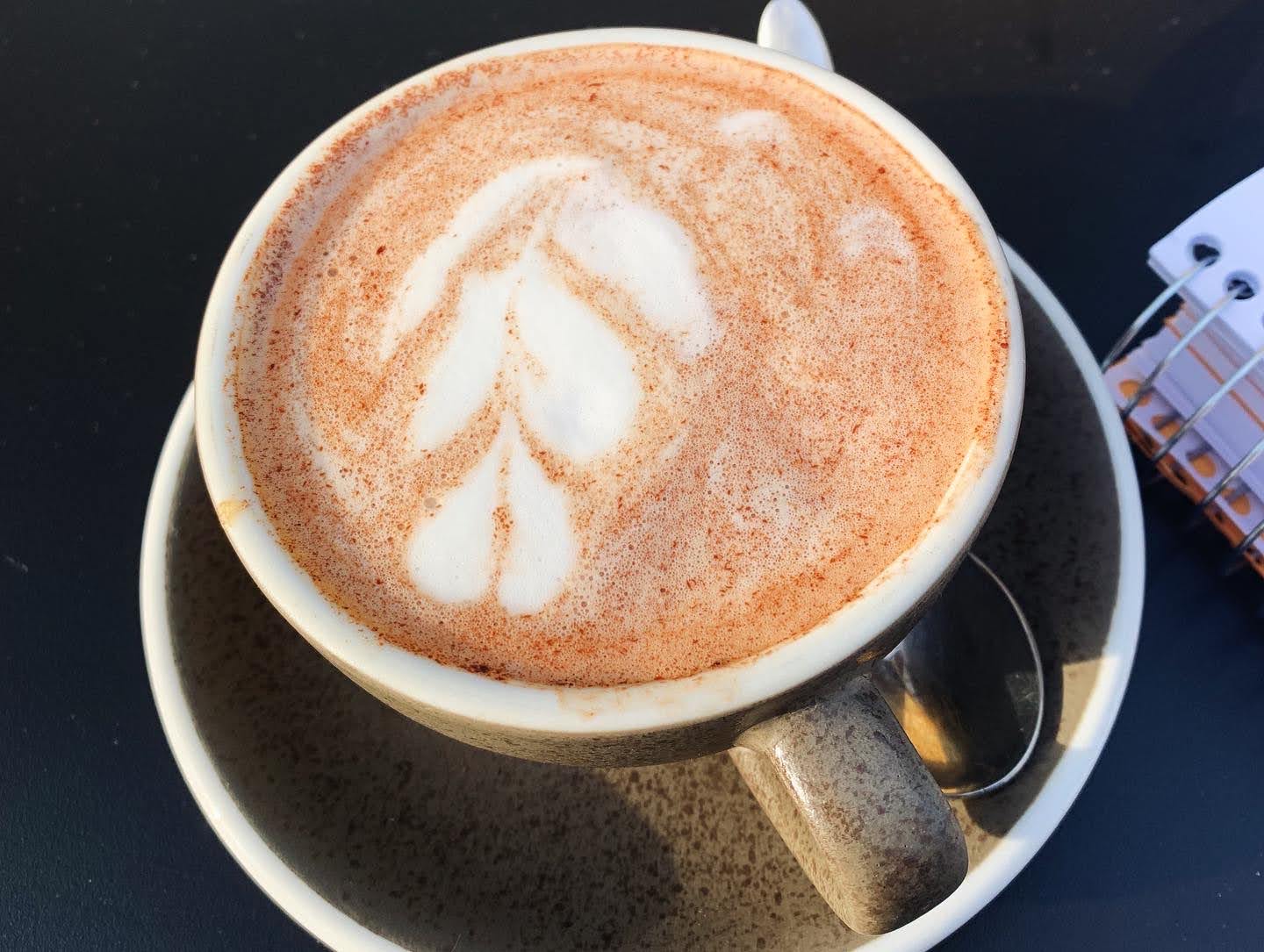 7 Must-Read Books to Inspire Your New England Trip: Classic, Spooky & Iconic Picks